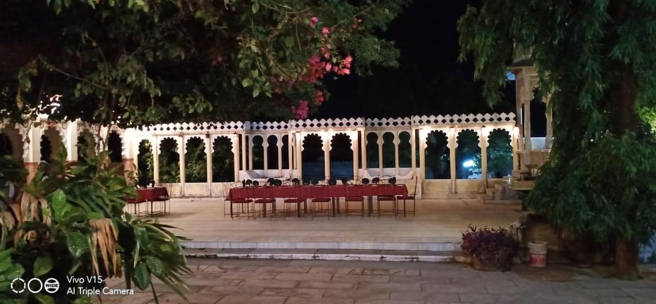 Bassi Fort Palace Chittorgarh Exterior photo