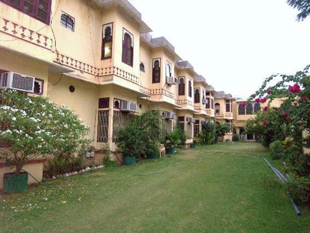 Bassi Fort Palace Chittorgarh Exterior photo